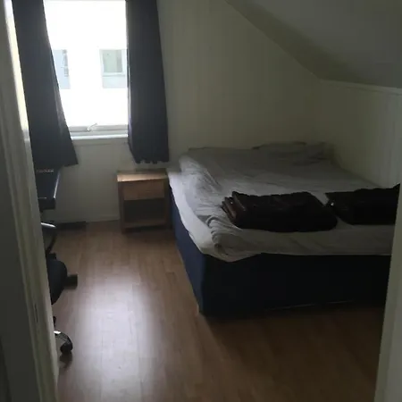 Beautiful House With 3 Bedrooms Feriehus *